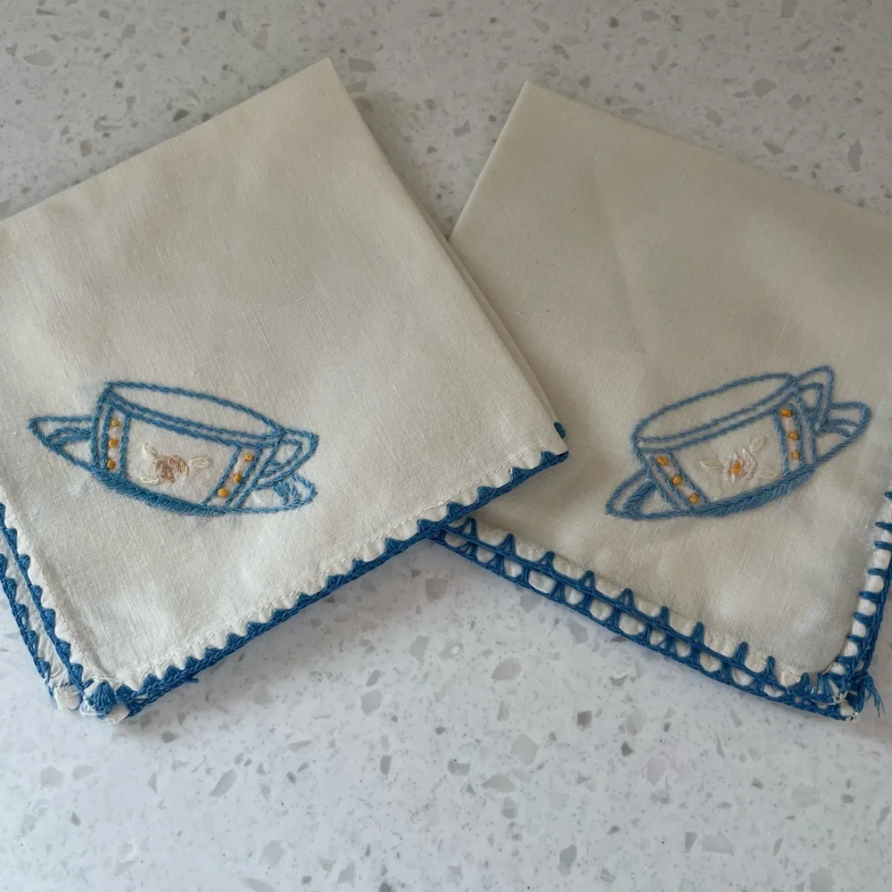Vintage Embroidered Napkins Tea Cup Design Set of 2 Granny Cottage